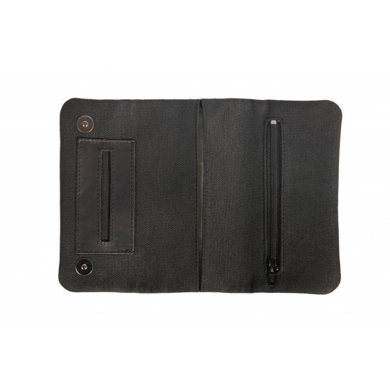 MESTANGO -Υφασμάτινη Καπνοσακούλα Ασπρόμαυρη 15,5 x 8cm
